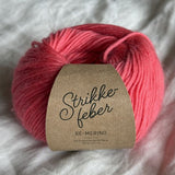Re-merino - Coral Red RM010