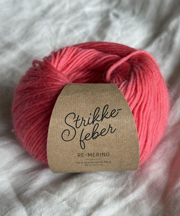 Re-merino - Coral Red RM010