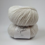 Snow White - Wool 006